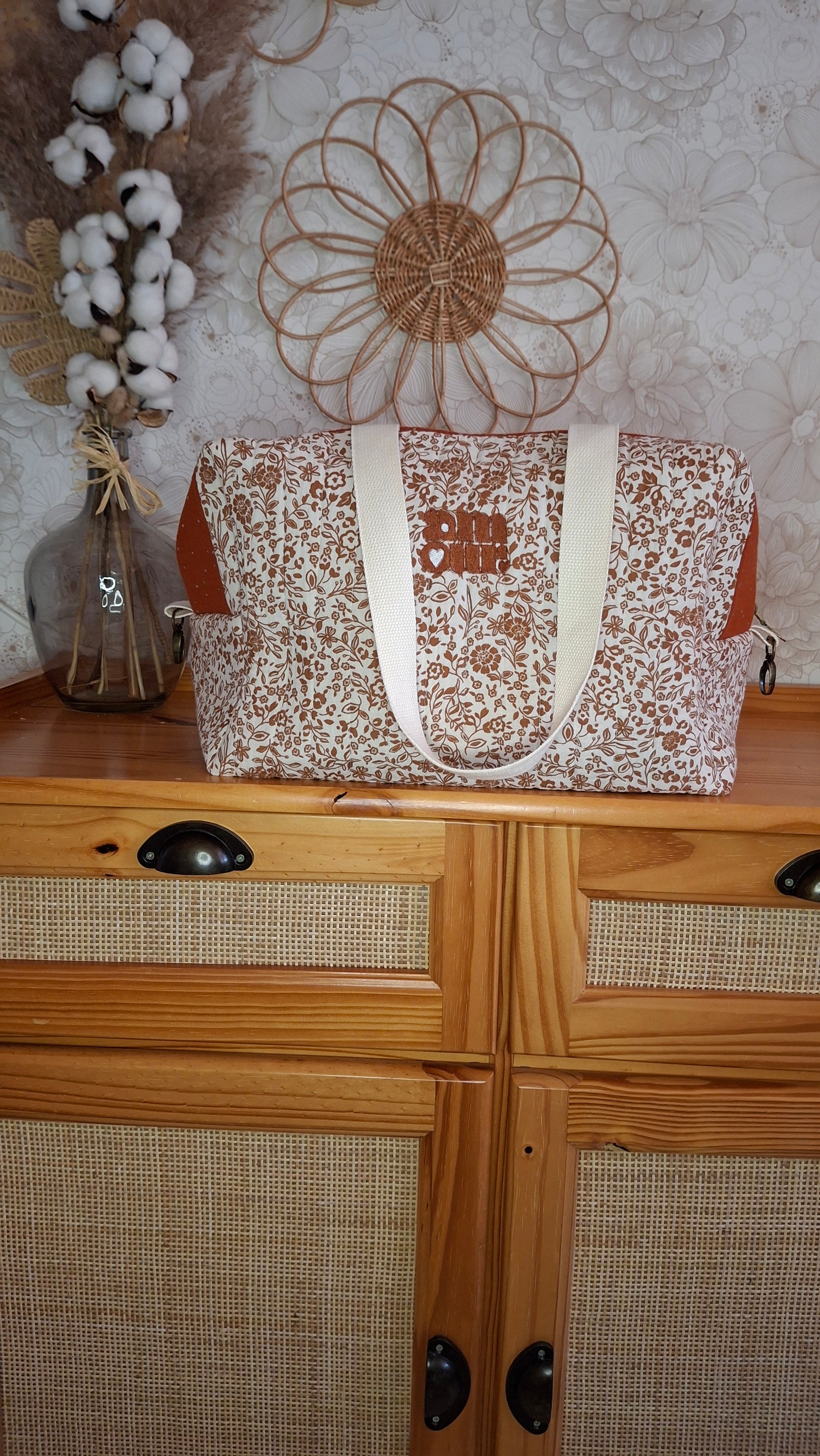 ✿ Sac à langer brodé "AMOUR" TERRA COTTA