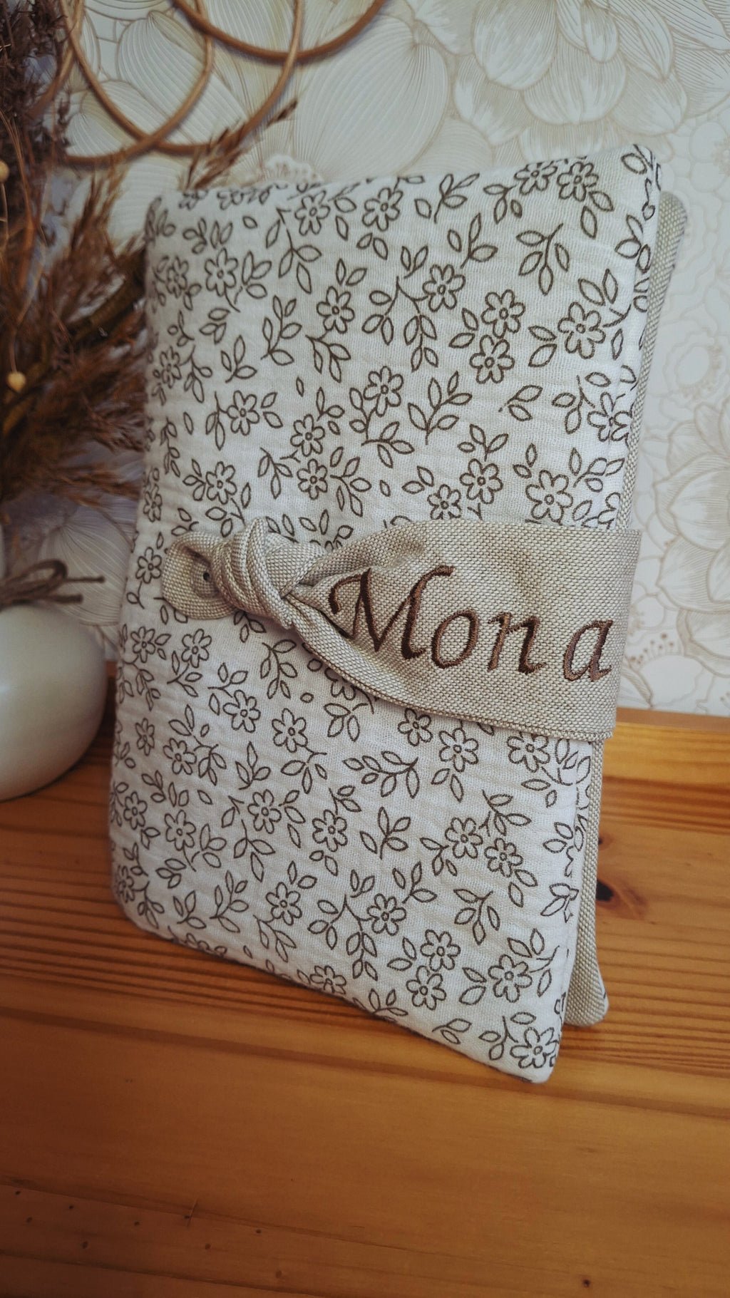 Protège carnet de santé personnalisé "MONA" ❀  Personnalisé